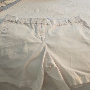 Women's Cream Shorts
